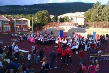 ДЈЕЦА У ОЧУВАЊУ ТРАДИЦИЈЕ: Завршен шести мeђународни фестивал фолклора у Билећи (ФОТО)