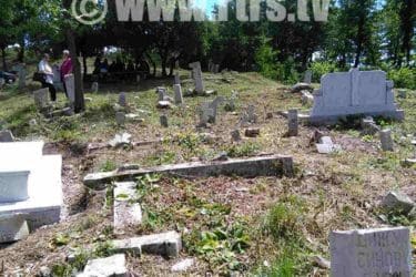 Поново оскрнављено српско гробље у Мошћаници код Зенице
