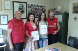 Награде на ликовном и литерарном конкурсу Црвеног крста сестрама Куреш