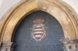 10 grb dubrovnika iznad vrata palace sponza-foto trifko corovic