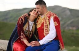 ГАТАЧКО СЕЛО ЈУГОВИЋИ: Прво вјенчање у храму након осам деценија
