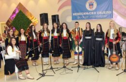 06be4f4a954064a8e765541ca3d68d34_XL