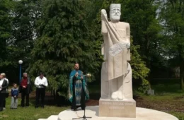 Споменик у Билећи